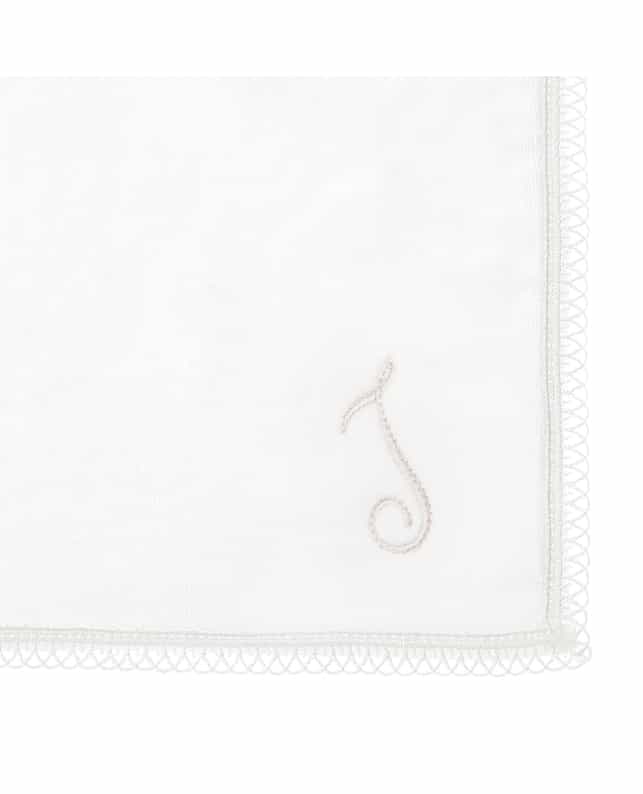 BARNEYS NEW YORK イニシャルレースタオルハンカチ “J" WHITE
