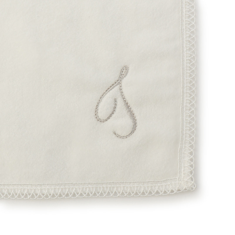 BARNEYS NEW YORK イニシャルレースタオルハンカチ “T" WHITE