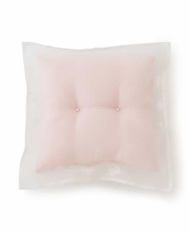 BARNEYS NEW YORK リングピロー “カットレース"　（ピンク） NONE