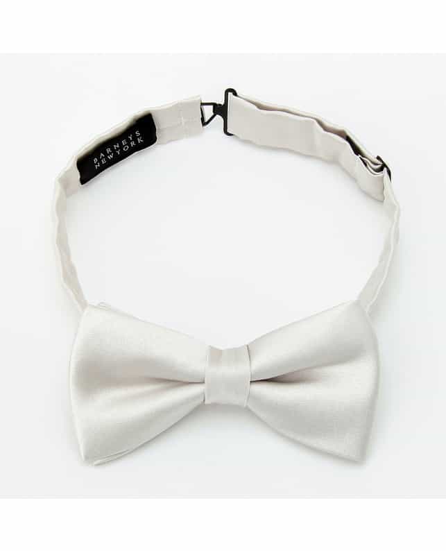 BARNEYS NEW YORK ボウタイ WHITE
