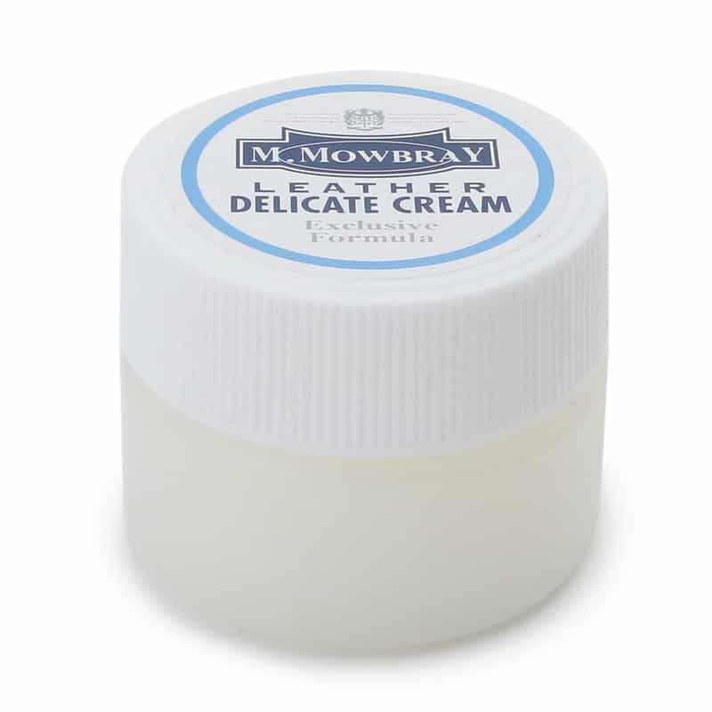 BARNEYS NEW YORK シューホーン付きシューケアキット NONE