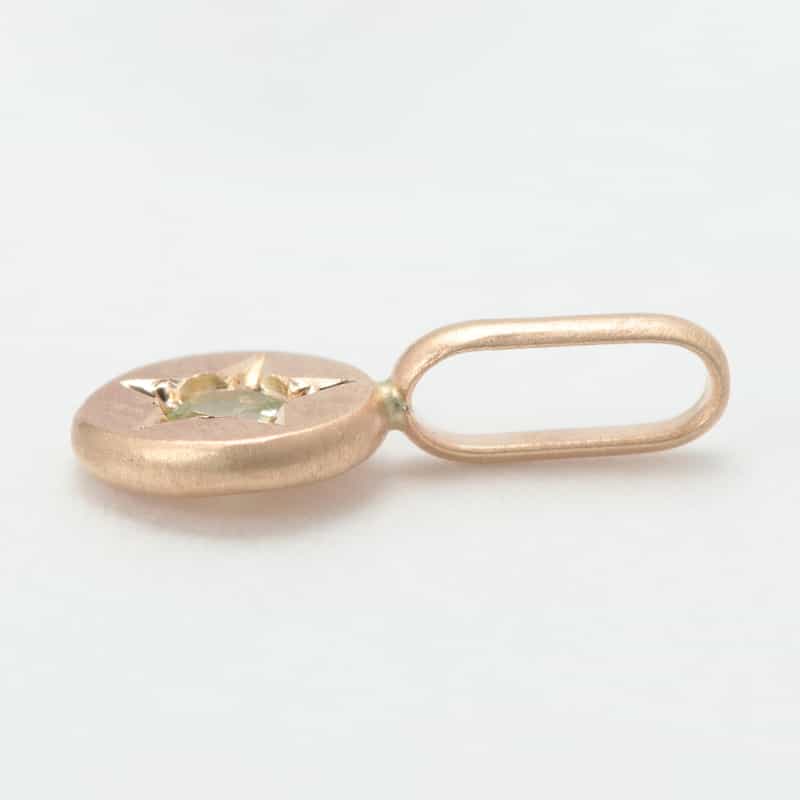 TALKATIVE 【オーダー品】ミニペンダントトップ（8月／ペリドット） NONE