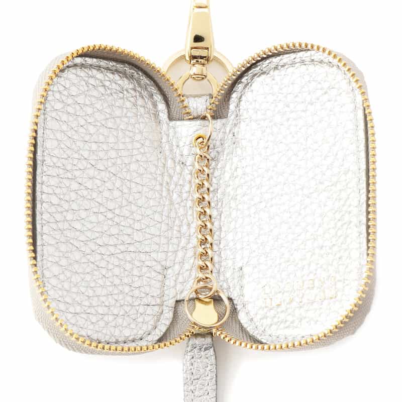 BARNEYS NEW YORK レザーキーケース SILVER