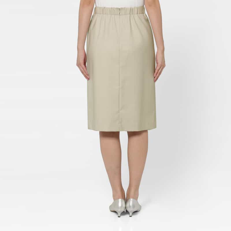 BARNEYS NEW YORK ストレッチ素材ラップデザインAラインスカート BEIGE