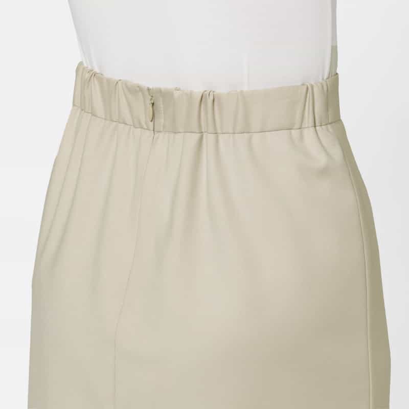 BARNEYS NEW YORK ストレッチ素材ラップデザインAラインスカート BEIGE