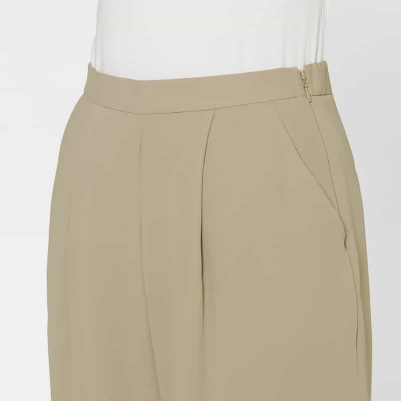 BARNEYS NEW YORK ウォッシャブル ダブルクロス素材テーパードパンツ BEIGE