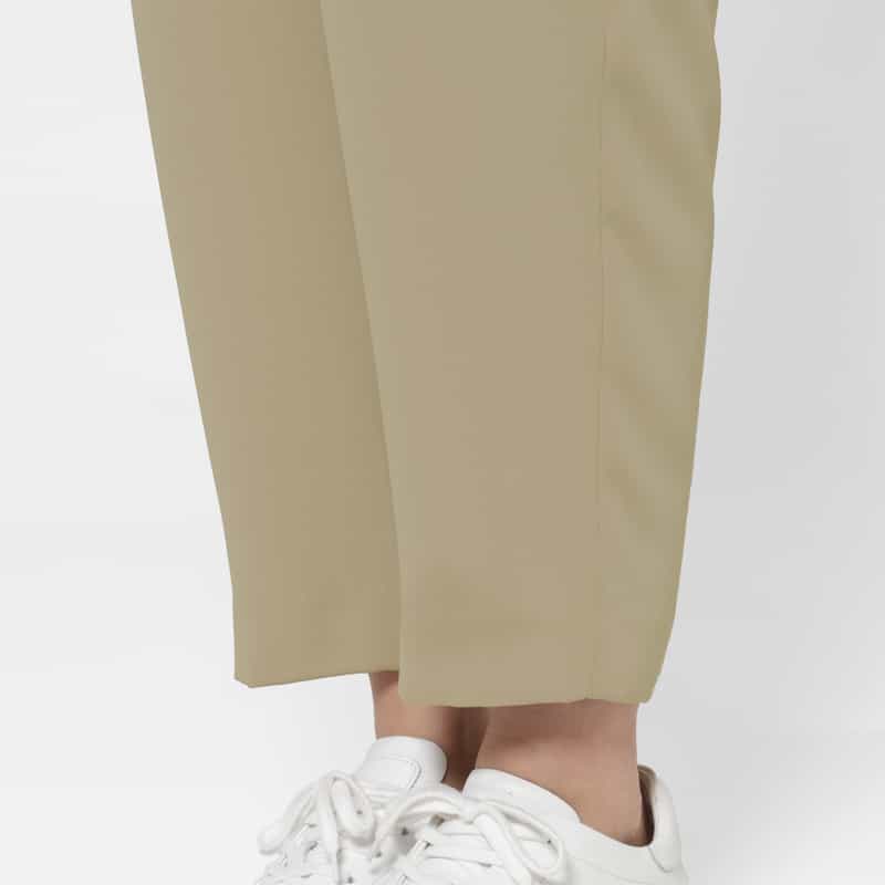 BARNEYS NEW YORK ウォッシャブル ダブルクロス素材テーパードパンツ BEIGE