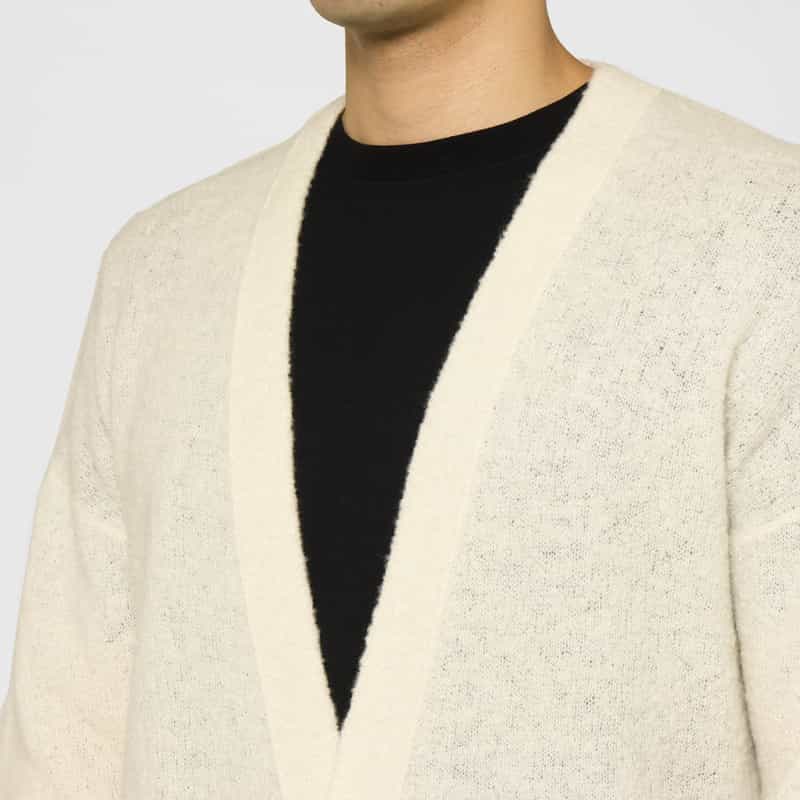 BARNEYS NEW YORK ブークレ素材ニットカーディガン WHITE