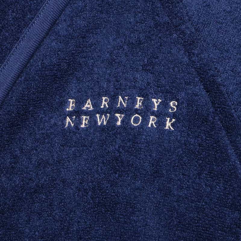 BARNEYS NEW YORK ロゴ入りナイトガウン NAVY