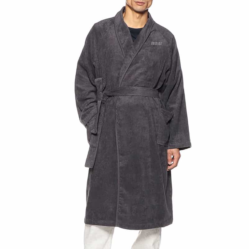BARNEYS NEW YORK ロゴ入りナイトガウン GRAY