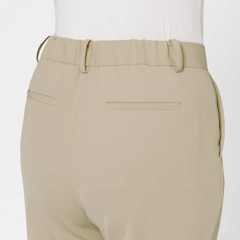 BARNEYS NEW YORK ダブルクロス素材テーパードパンツ BEIGE