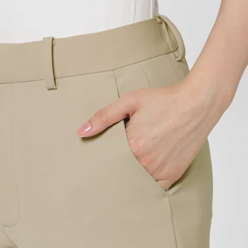 BARNEYS NEW YORK ダブルクロス素材テーパードパンツ BEIGE