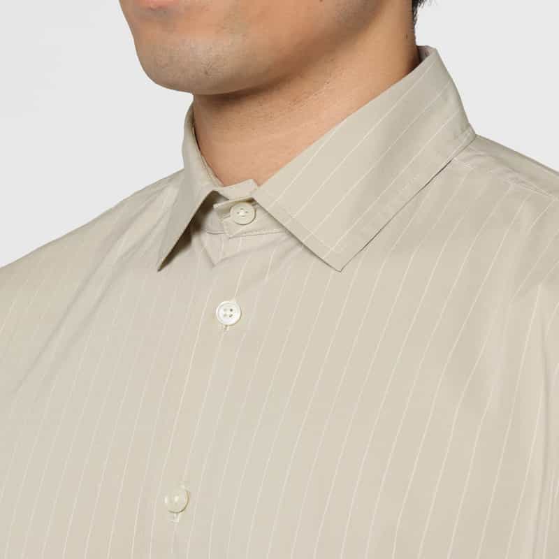 BARNEYS NEW YORK ストライプ柄ロングスリーブカジュアルシャツ BEIGE