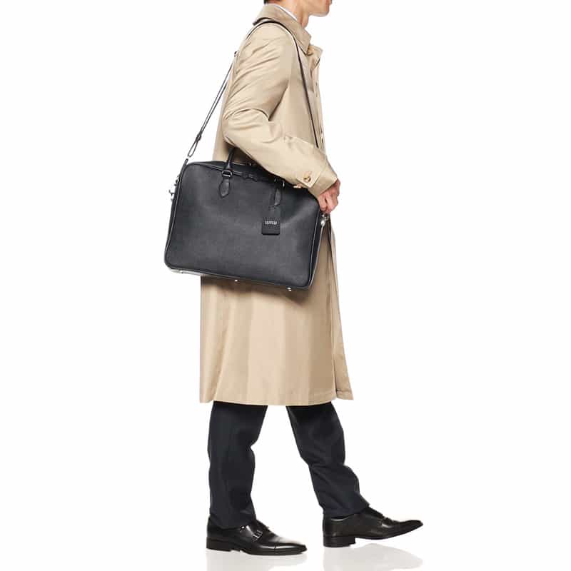 BARNEYS NEW YORK レザーブリーフケース NAVY
