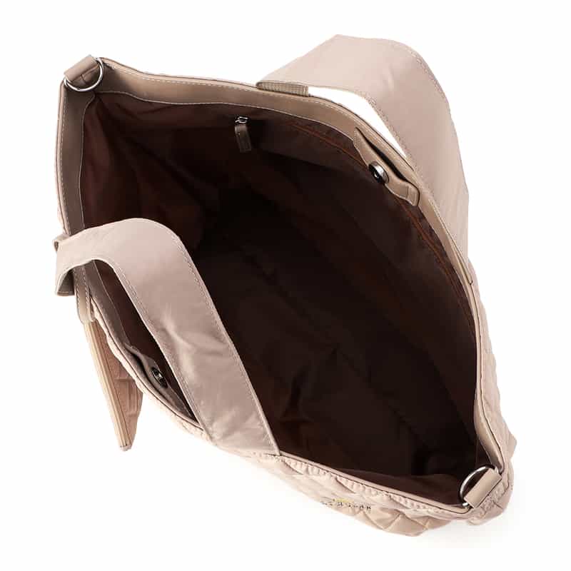 BARNEYS NEW YORK ライオンキルティングマザートートバッグ BEIGE