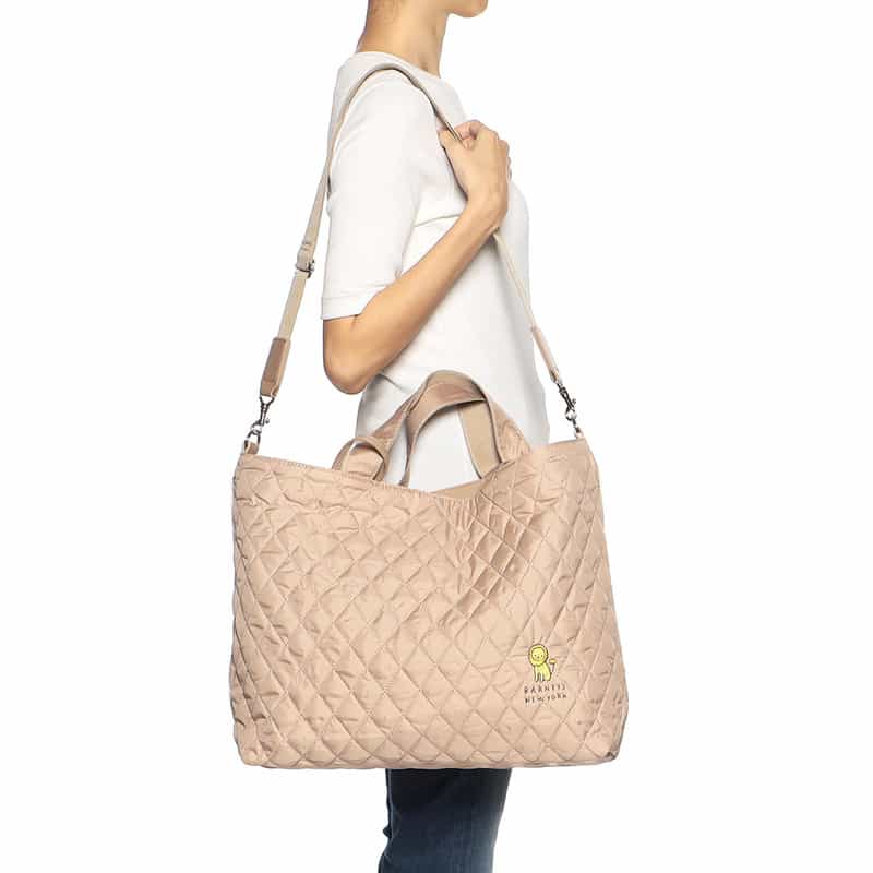 BARNEYS NEW YORK ライオンキルティングマザートートバッグ BEIGE