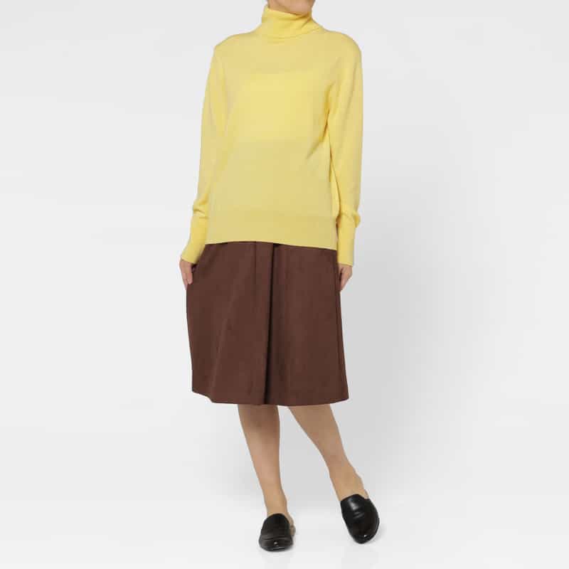 BARNEYS NEW YORK カシミヤ素材 タートルネックニットプルオーバー YELLOW