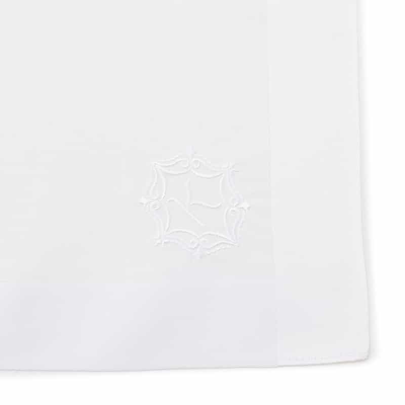 BARNEYS NEW YORK イニシャルコットンハンカチ （WHITE） WHITE