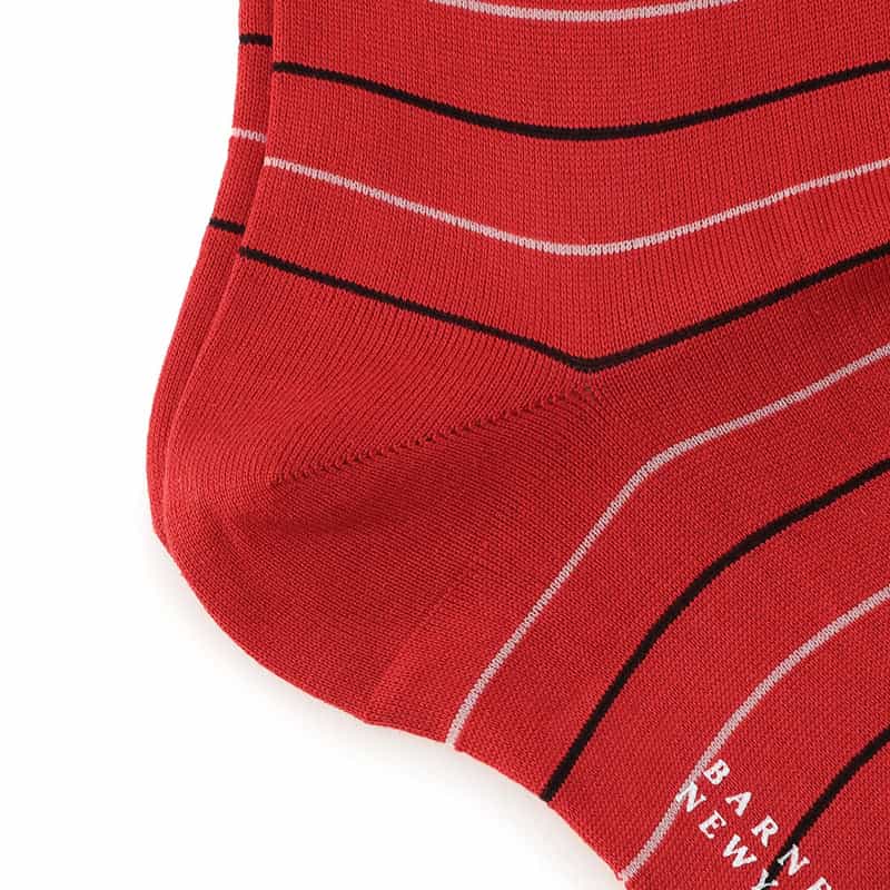 BARNEYS NEW YORK ソックス RED