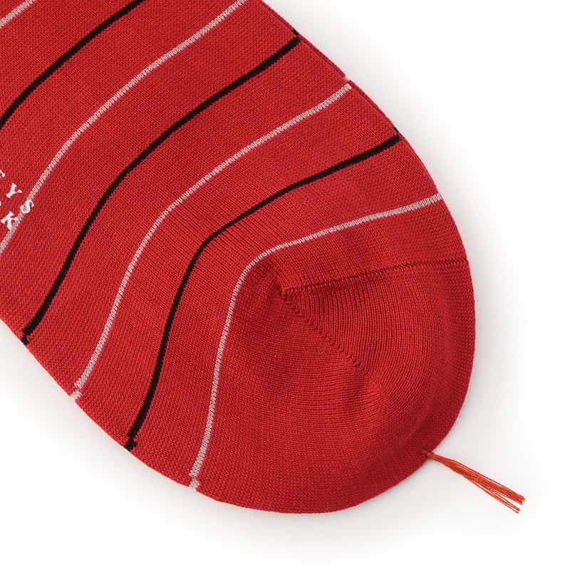 BARNEYS NEW YORK ソックス RED