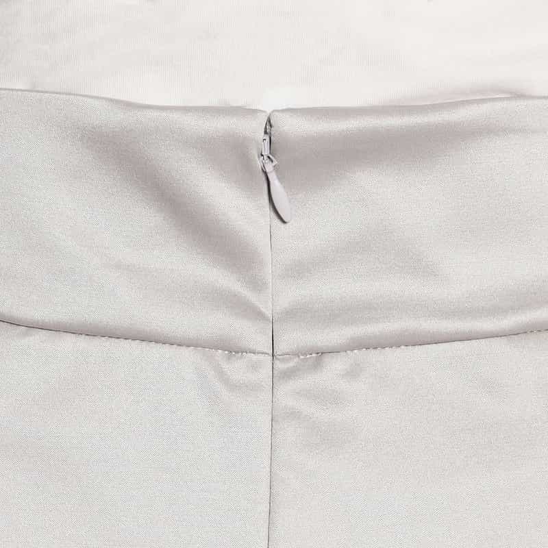 BARNEYS NEW YORK セットアップウォッシャブルシャイニージャージースカート LIGHT GRAY