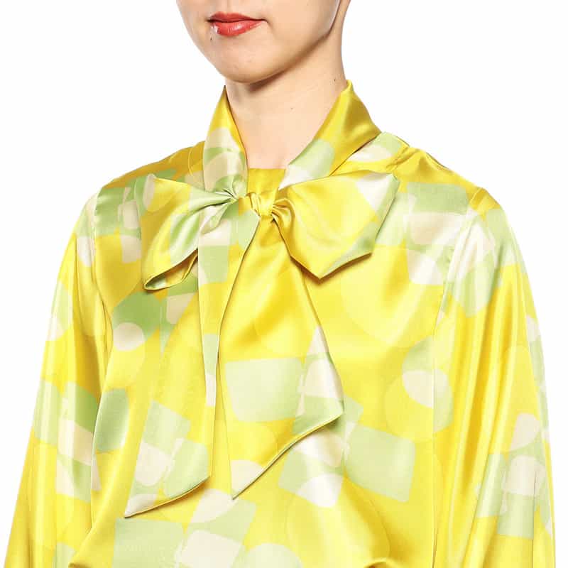 BARNEYS NEW YORK セットアップウォッシャブルジオメトリック柄プリントブラウス(ボウタイ付き) YELLOW