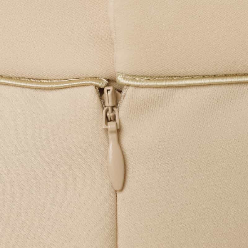 BARNEYS NEW YORK ダブルクロス素材Aラインスカート BEIGE
