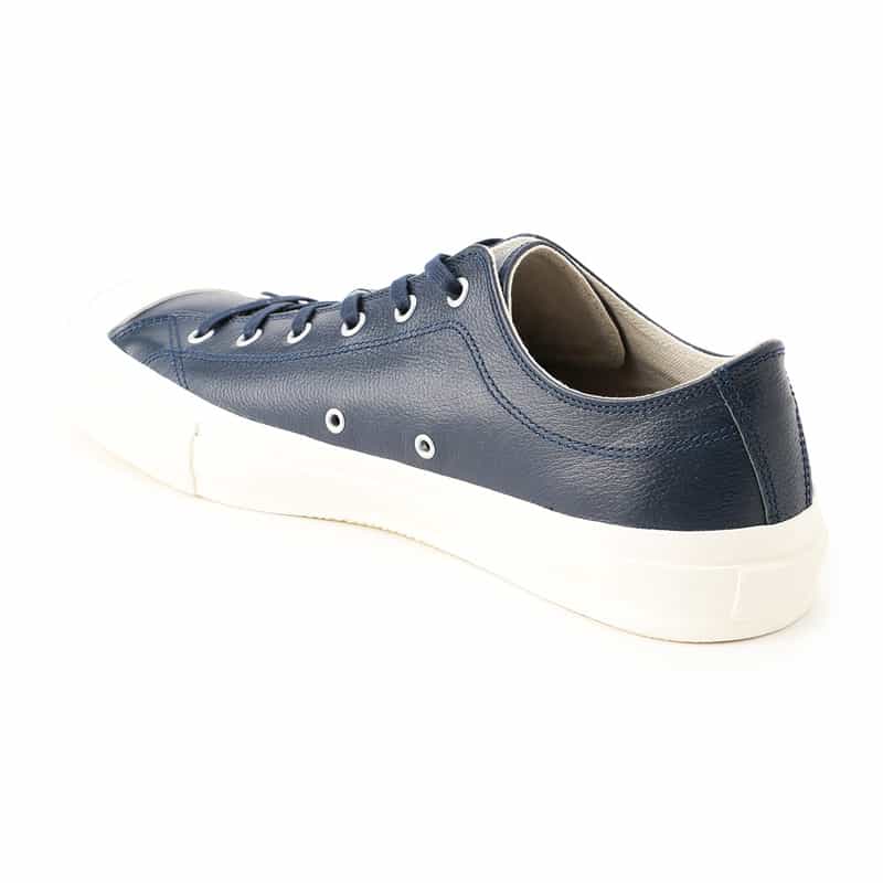 BARNEYS NEW YORK レースアップレザースニーカー NAVY