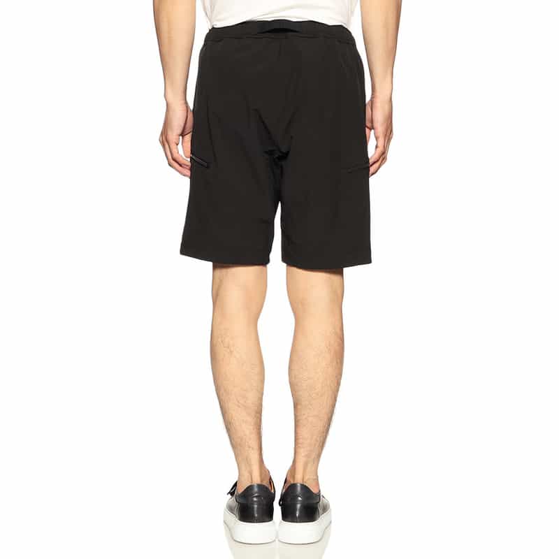 BARNEYS NEW YORK セットアップナイロンストレッチショーツ BLACK