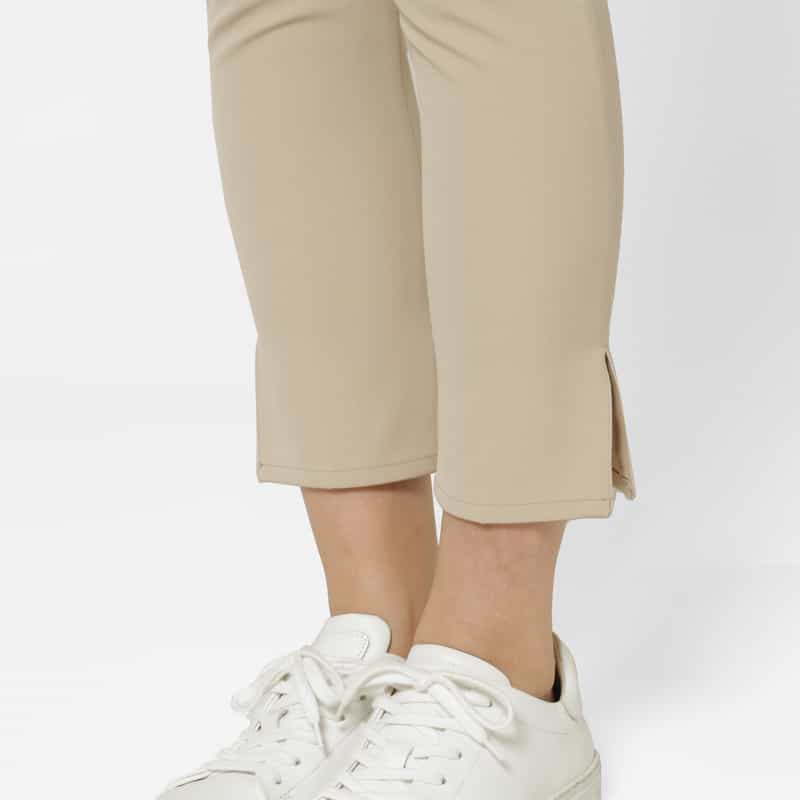 BARNEYS NEW YORK ウォッシャブル サイドスリットスリムパンツ BEIGE