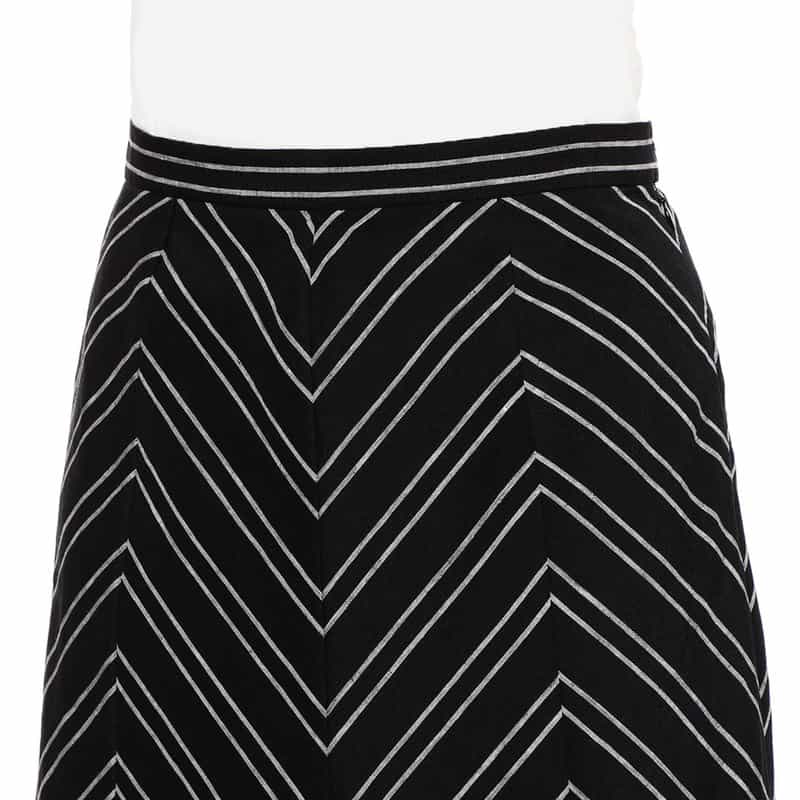 BARNEYS NEW YORK ウォッシャブルストライプ柄プリントロングスカート BLACK