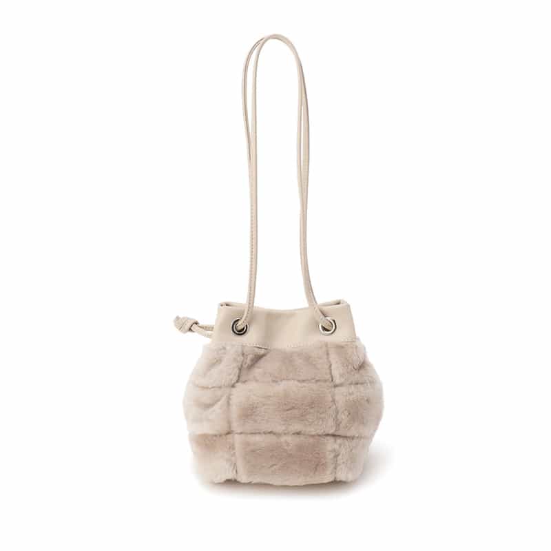 BARNEYS NEW YORK ムートンバケットバッグ IVORY