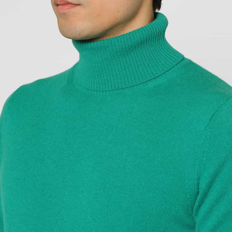 BARNEYS NEW YORK カシミヤ100％タートルネックニットプルオーバー GREEN