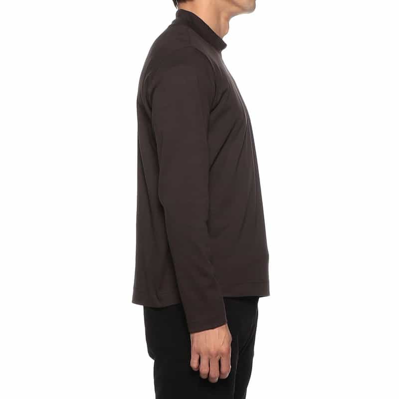 BARNEYS NEW YORK モックネックロングスリーブTシャツ BROWN