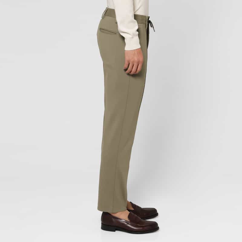 BARNEYS NEW YORK ストレッチ素材イージーパンツ BEIGE