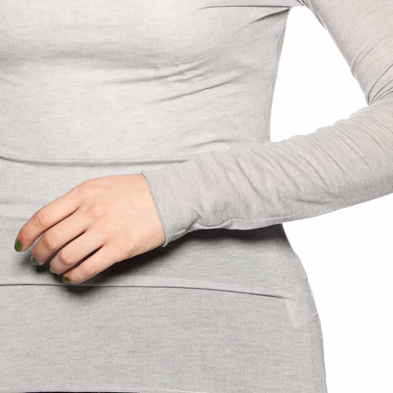 BARNEYS NEW YORK ウォッシャブルタートルネックシアーニットプルオーバー GRAY