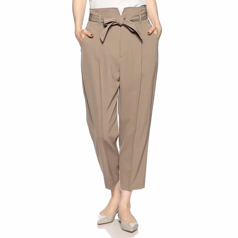 BARNEYS NEW YORK ウォッシャブルベルテッドタッククロップドパンツ BEIGE