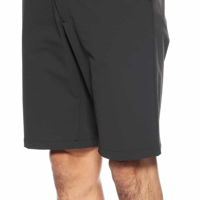 BARNEYS NEW YORK コーデュラナイロンストレッチショーツ GRAY