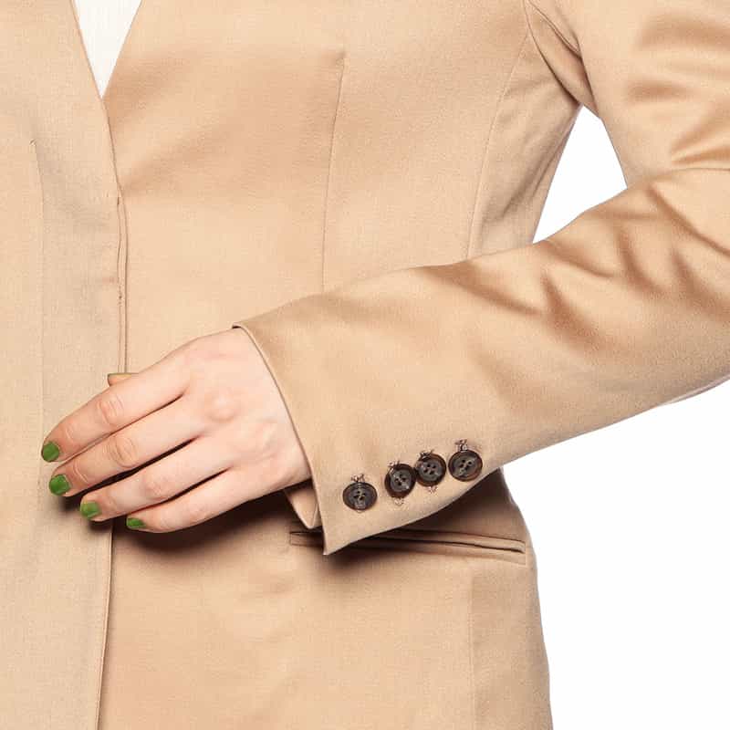 BARNEYS NEW YORK セットアップシャイニーノーカラージャケット BEIGE