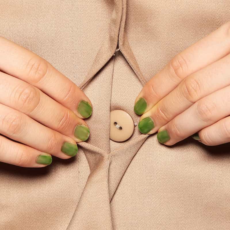 BARNEYS NEW YORK セットアップシャイニーノーカラージャケット BEIGE