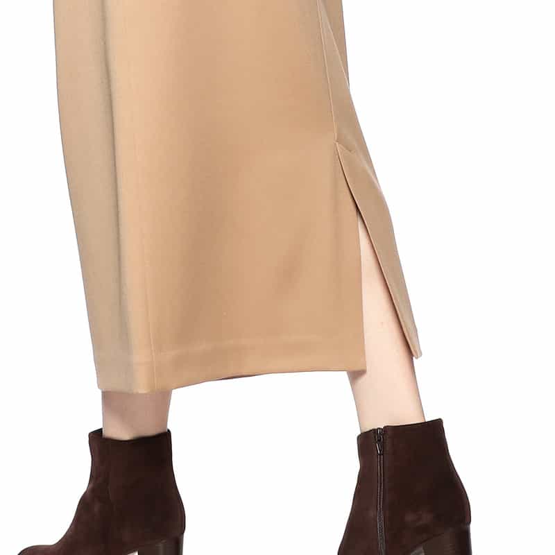 BARNEYS NEW YORK セットアップシャイニーストレッチIラインスカート BEIGE