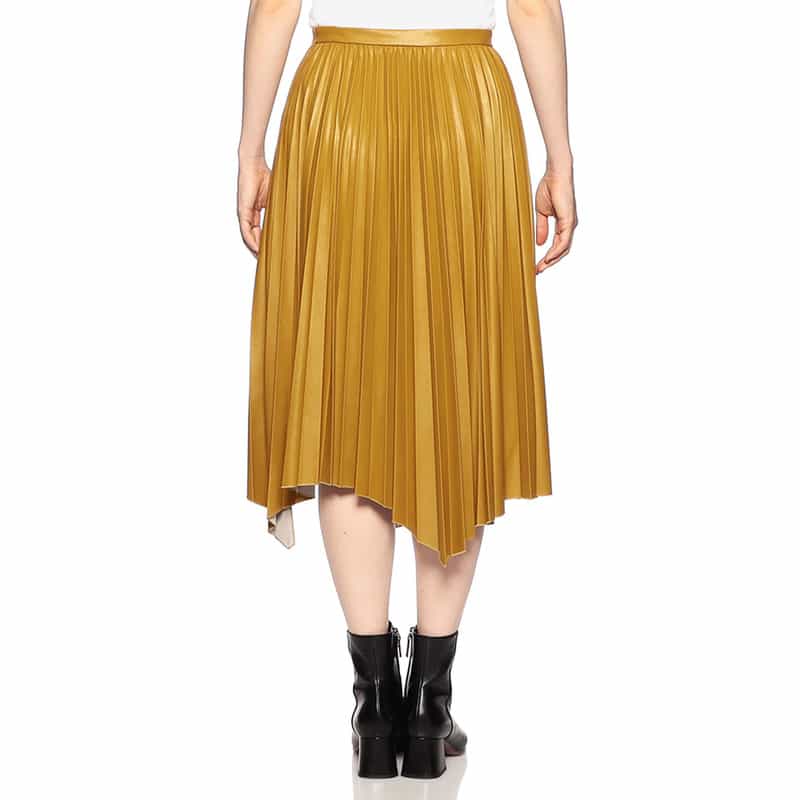 BARNEYS NEW YORK フェイクレザーアシンメトリープリーツスカート YELLOW
