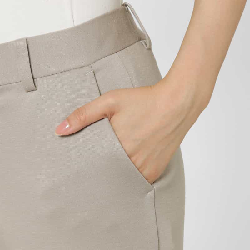 BARNEYS NEW YORK デュアルウォーム素材テーパードパンツ GRAY BEIGE
