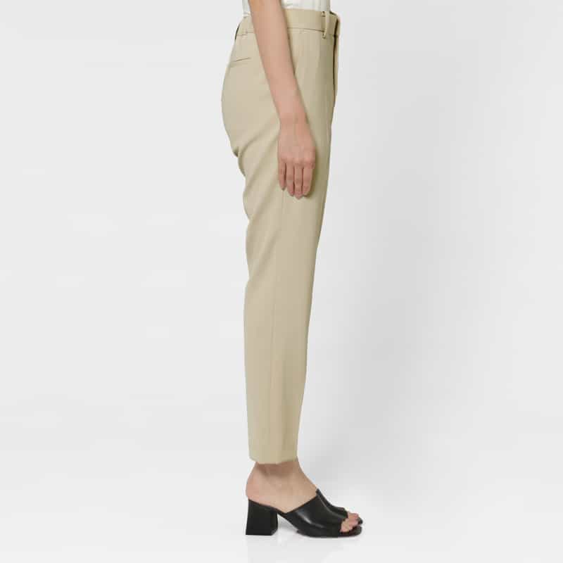 BARNEYS NEW YORK ダブルクロス素材テーパードパンツ BEIGE