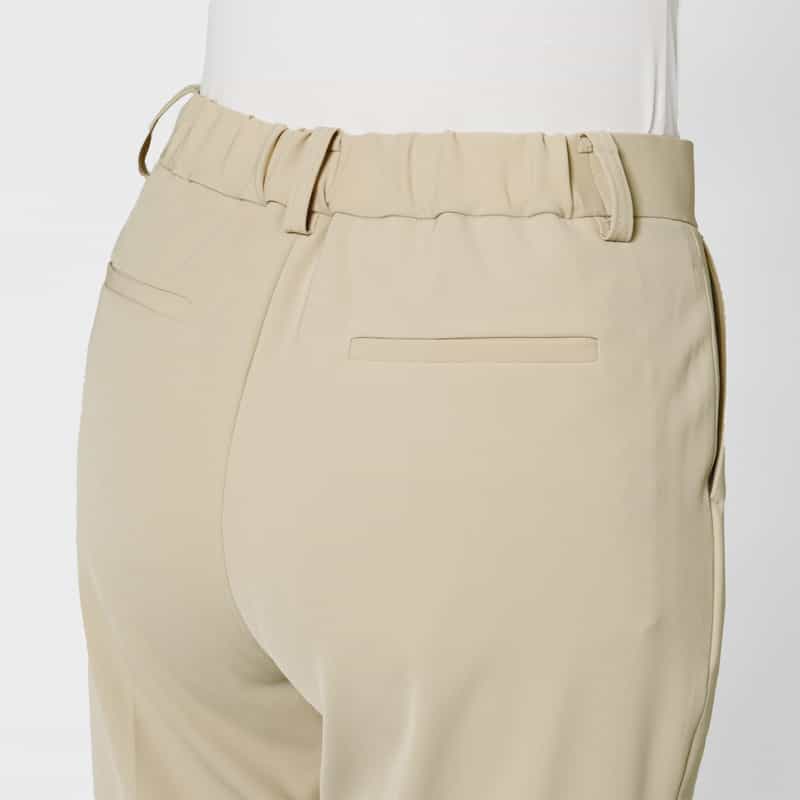 BARNEYS NEW YORK ダブルクロス素材テーパードパンツ BEIGE
