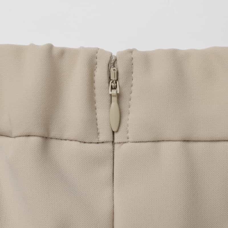 BARNEYS NEW YORK ダブルクロス素材 ラップデザインスカート BEIGE