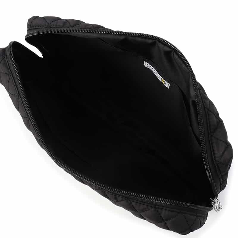 BARNEYS NEW YORK ライオンキルティングポーチ BLACK