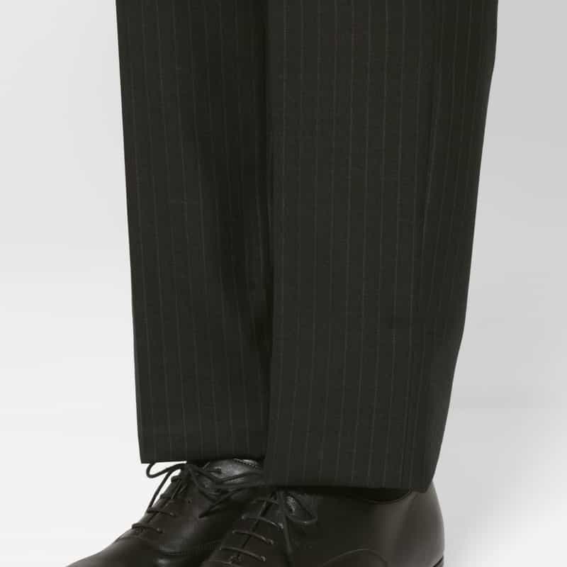 BARNEYS NEW YORK ストライプ柄スーツ GRAY