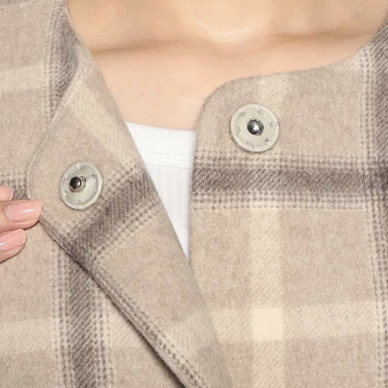 BARNEYS NEW YORK ウール素材 チェック柄ノーカラー コート BEIGE