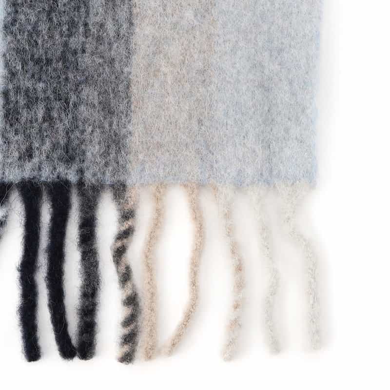 HOLZWEILER ロングスカーフ LIGHT BLUE